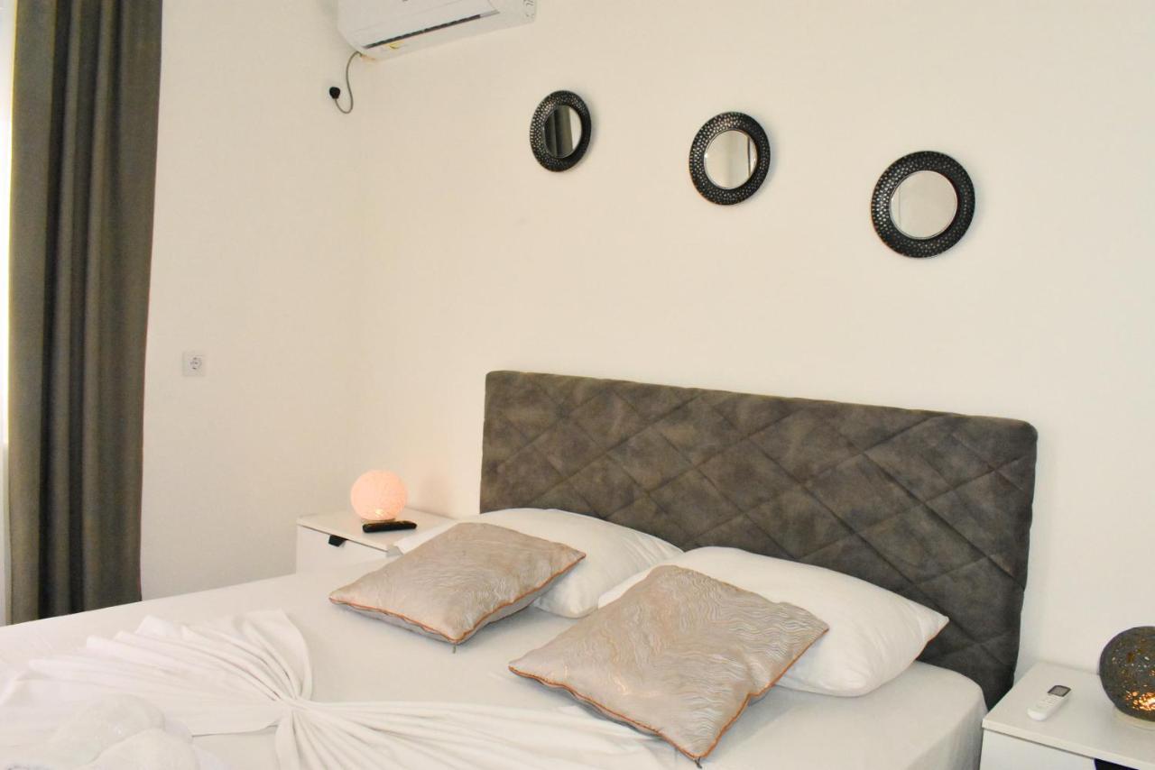 Apartments Amar อุลซิน ภายนอก รูปภาพ